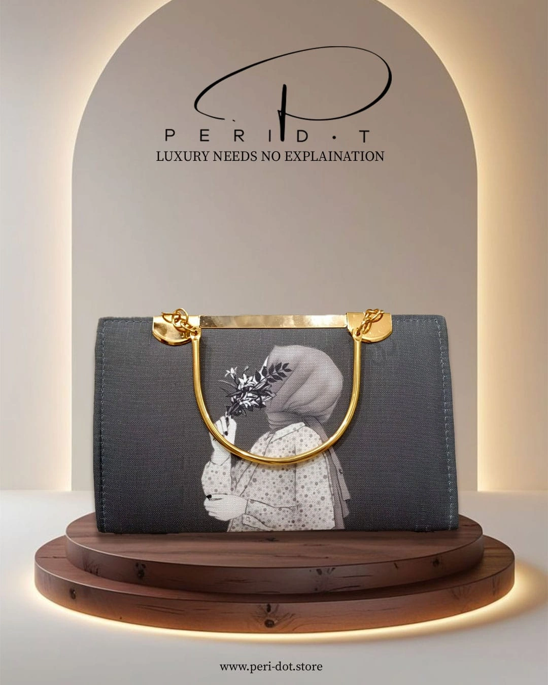 PERIDOT Muse Art Clutch